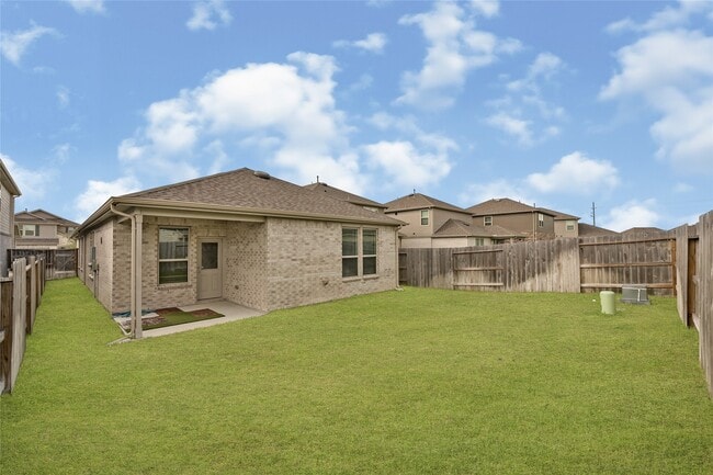 Building Photo - 21127 Dolphin Bay Ln