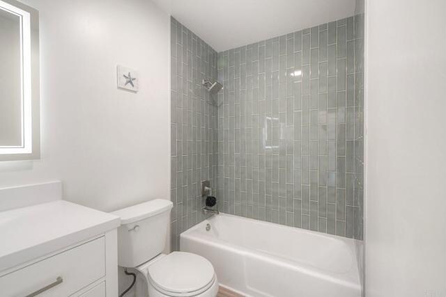 Building Photo - 4705 Marina Dr