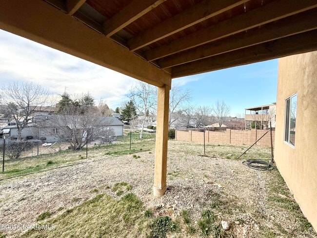 Building Photo - 5260 N Verde Ln