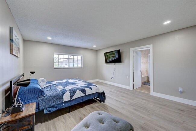 Building Photo - 14125 SW 167th Terrace