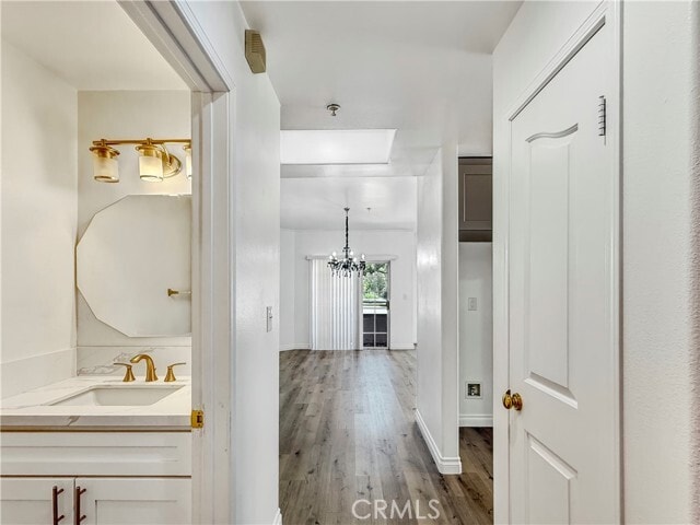 Building Photo - 468 W Huntington Dr