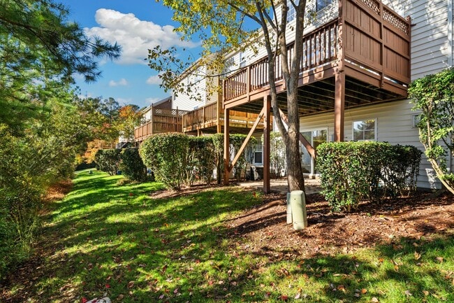 Building Photo - Bright and Spacious 3-Bed Home Near Homest...