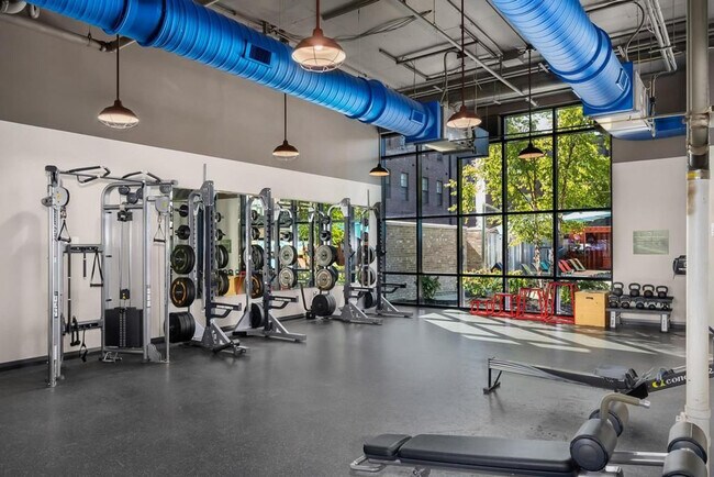 Building Photo - 407 W Rich St