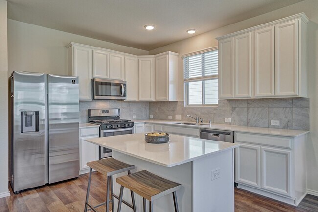 Building Photo - 4417 Longleaf Timbers Ct