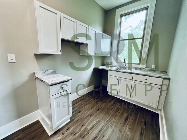 Building Photo - 2708 W Main St