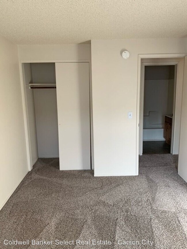 Building Photo - 3 br, 2 bath House - 1417 E. Long Street