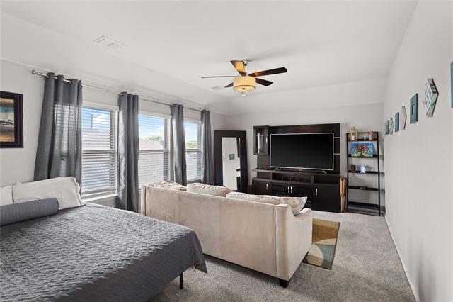 Building Photo - 1420 Alamandine Ave