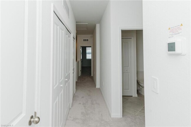 Building Photo - 14815 White Pearl Rd