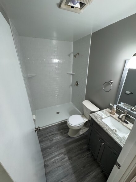 Building Photo - 6830 Zion Church Rd