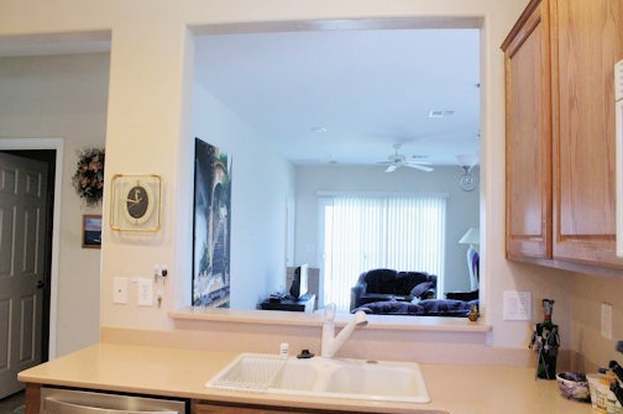 Building Photo - 2583 Darda St