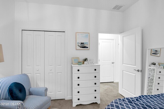 Building Photo - 317 Pop Top Ln