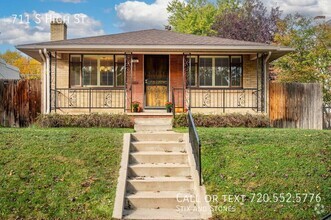 Building Photo - Charming 5-Bedroom, 2-Bathroom Home in Des...