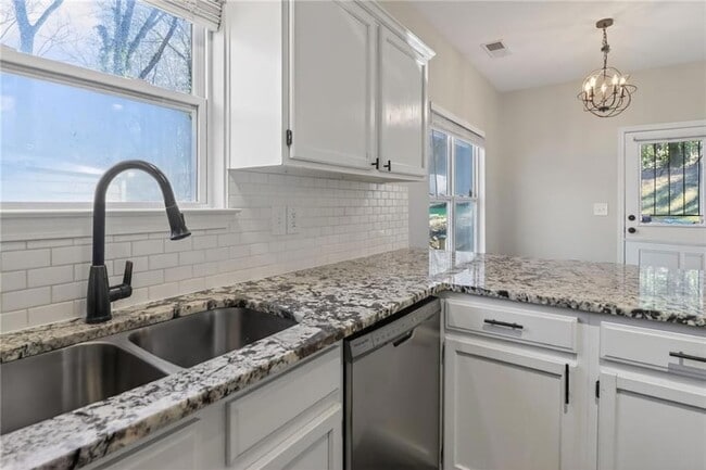 Building Photo - 991 Ada Ave NW