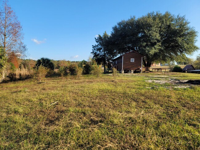 Building Photo - 719 Redds Branch Rd