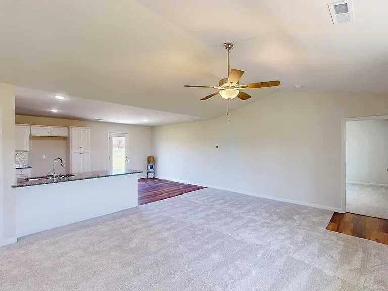 Building Photo - 249 Swinson Dr