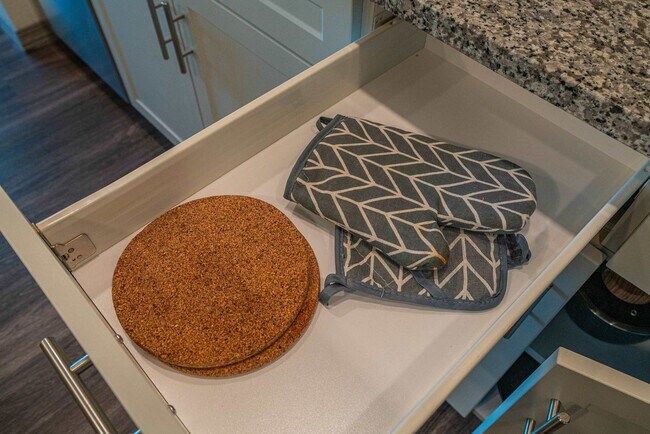 Building Photo - 9600 W Georgia Ave