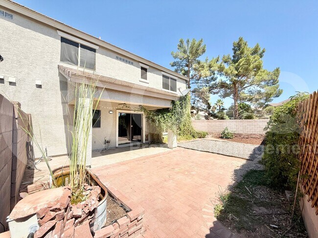 Building Photo - 3913 S Crosscreek Dr