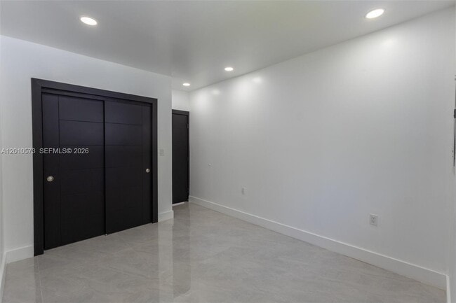 Building Photo - 571 NW 152nd St