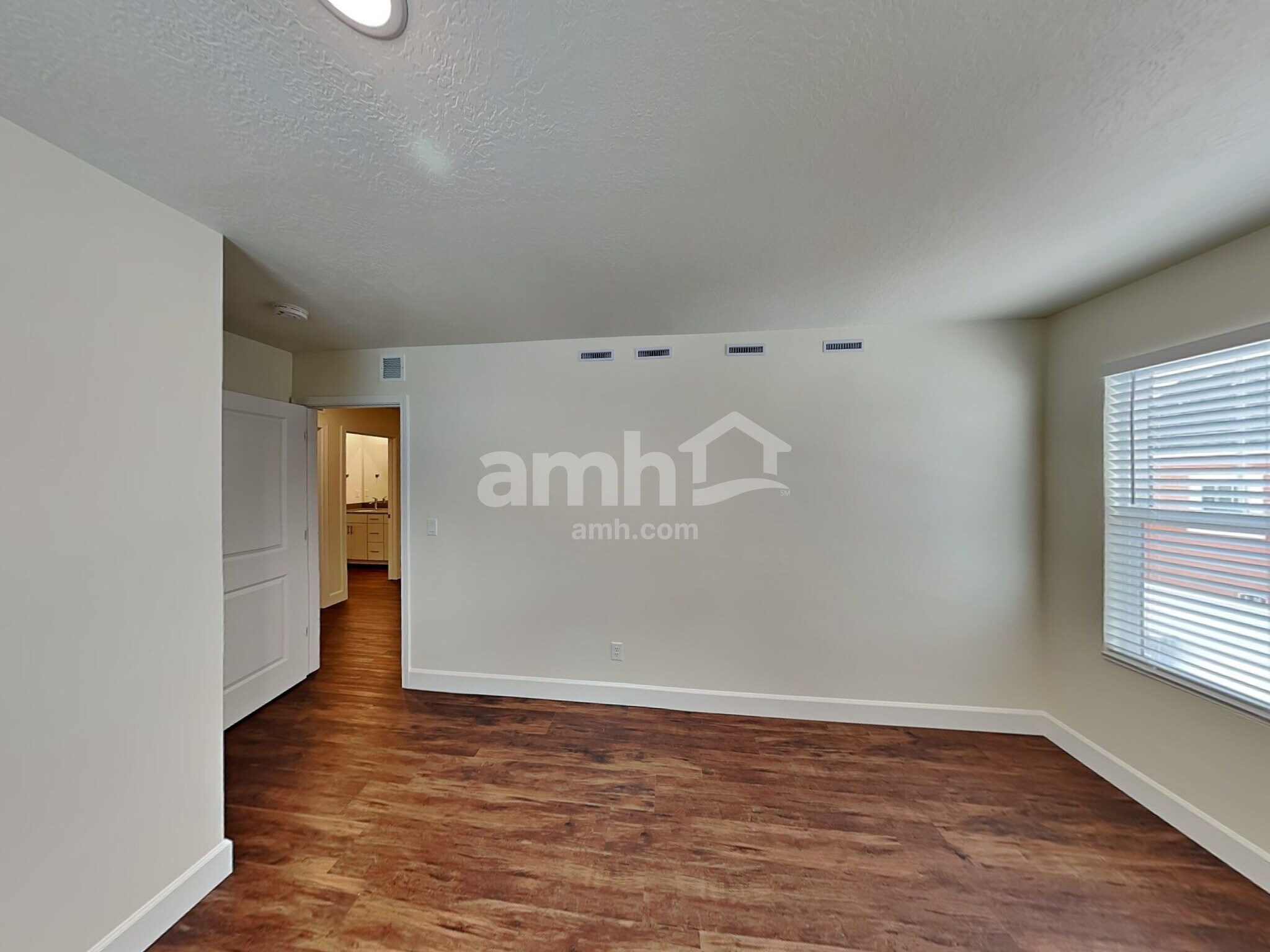 Building Photo - 6042 W Copper Hawk Dr