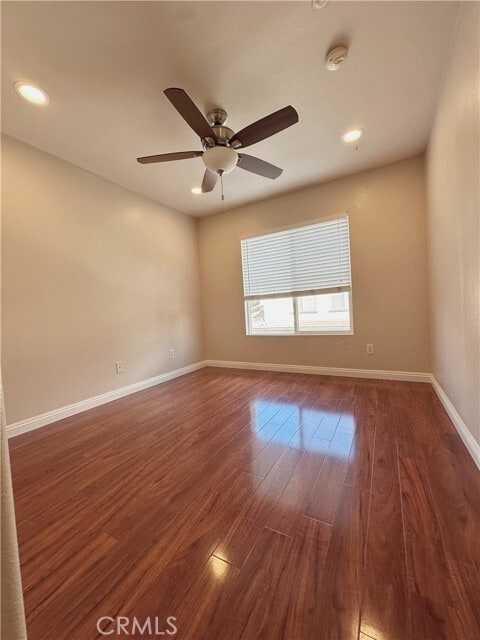 Building Photo - 18 Moonstone