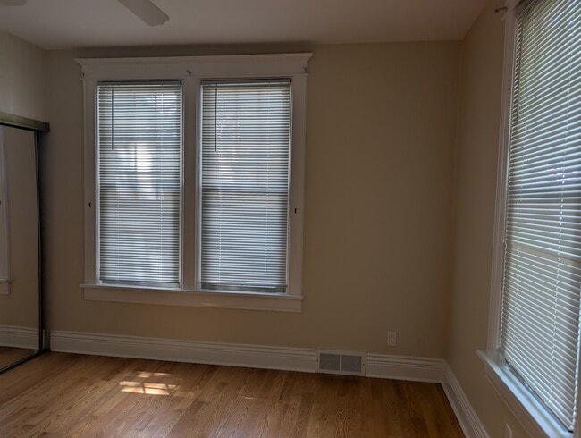 Building Photo - 505 N Ellsworth St