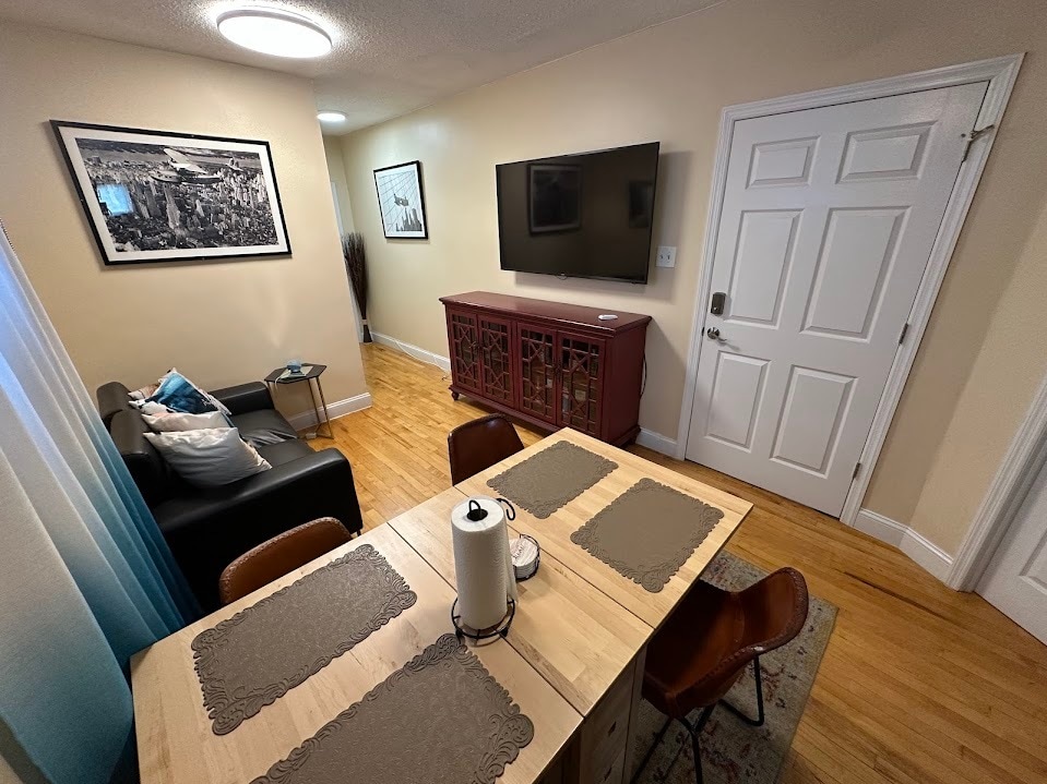 Living/Dining room.C - 30 Georgia Ave