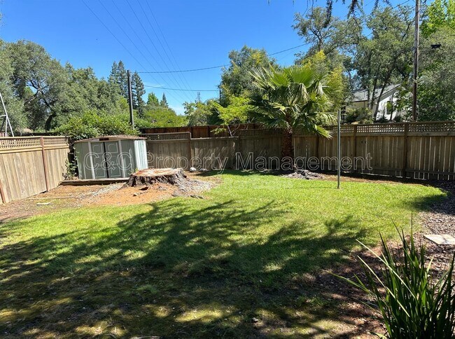Building Photo - 8190 E Granite Dr