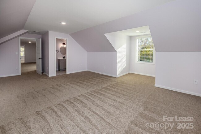 Building Photo - 7039 Executive Cir