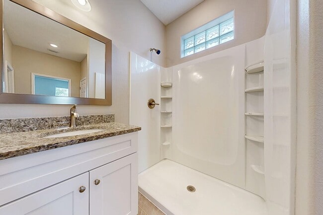 Floorplan - Eleven Oaks