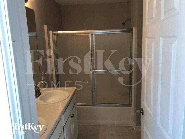 Building Photo - 182 Prescott Ct