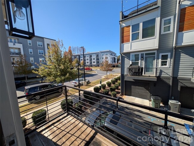 Building Photo - 2322 Elizabeth Ml Pl