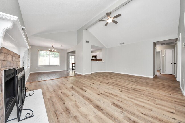 Building Photo - 22303 Acorn Chase Dr