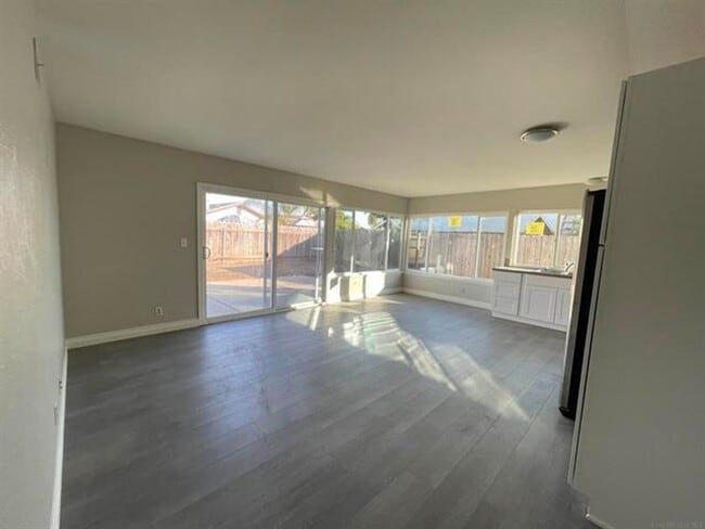 Building Photo - 8631 Menkar Rd