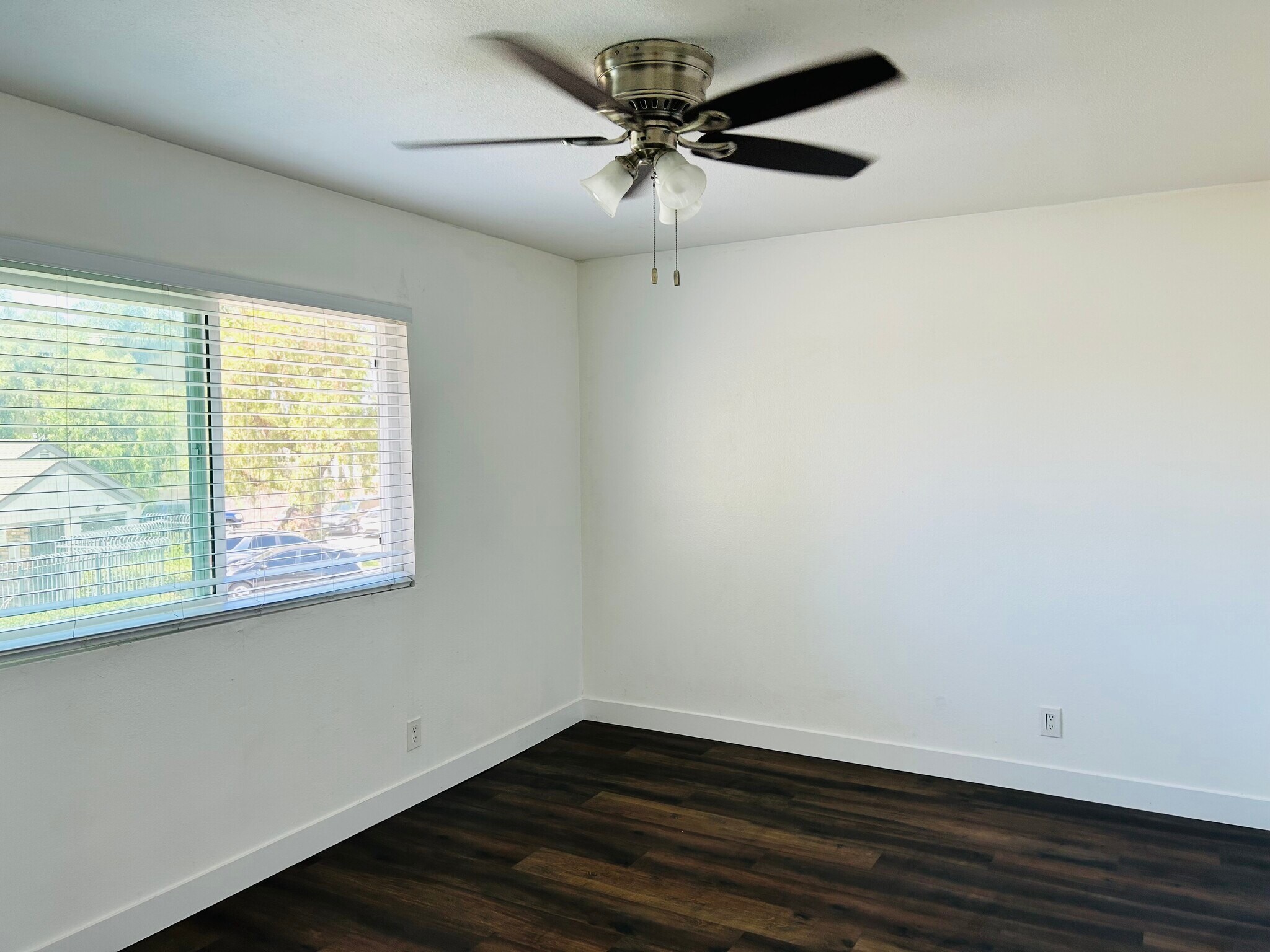 Master bedroom - 1721 Normandy Pl