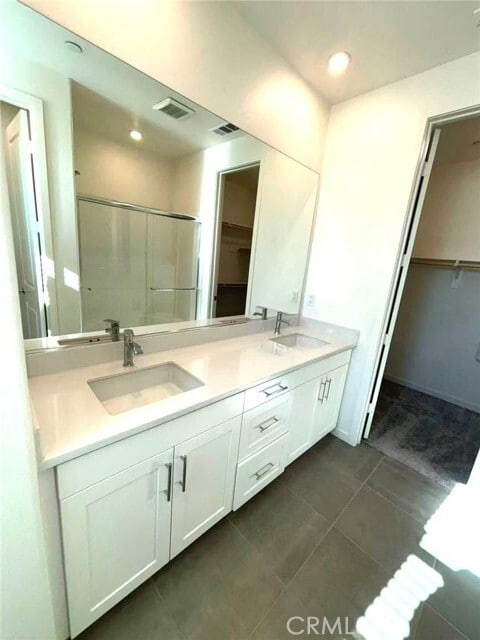 Building Photo - 42 Harmony Dr