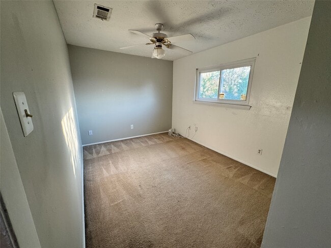 Building Photo - 8519 Church Light Ln