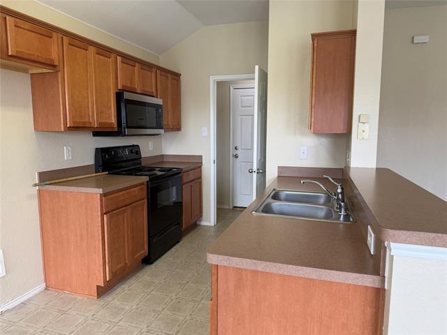 Building Photo - 301 Meadow Lark Ln