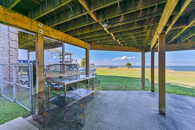 Building Photo - 7706 Channelview Dr