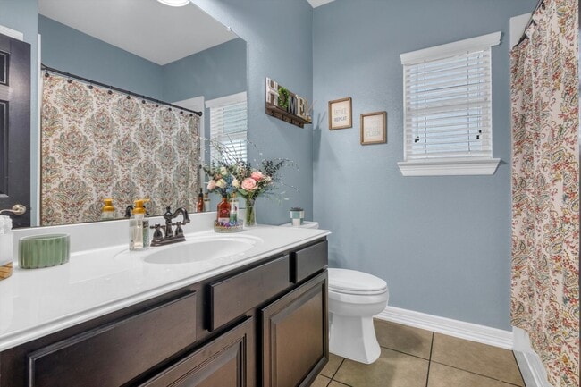 Building Photo - 8810 Tumblewood Dr