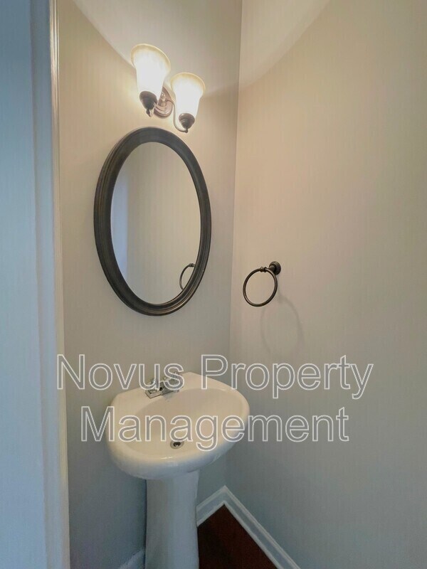 Building Photo - 149 High Point Way