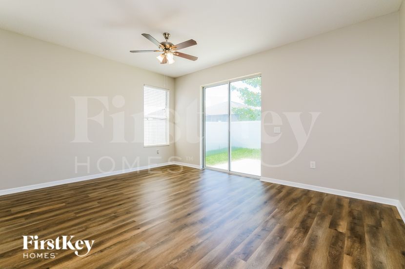 Building Photo - 11634 Tangle Stone Dr