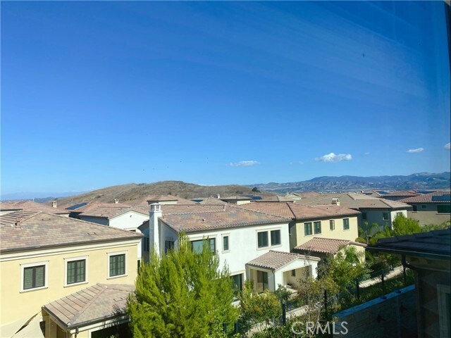 Building Photo - 109 Gardenview