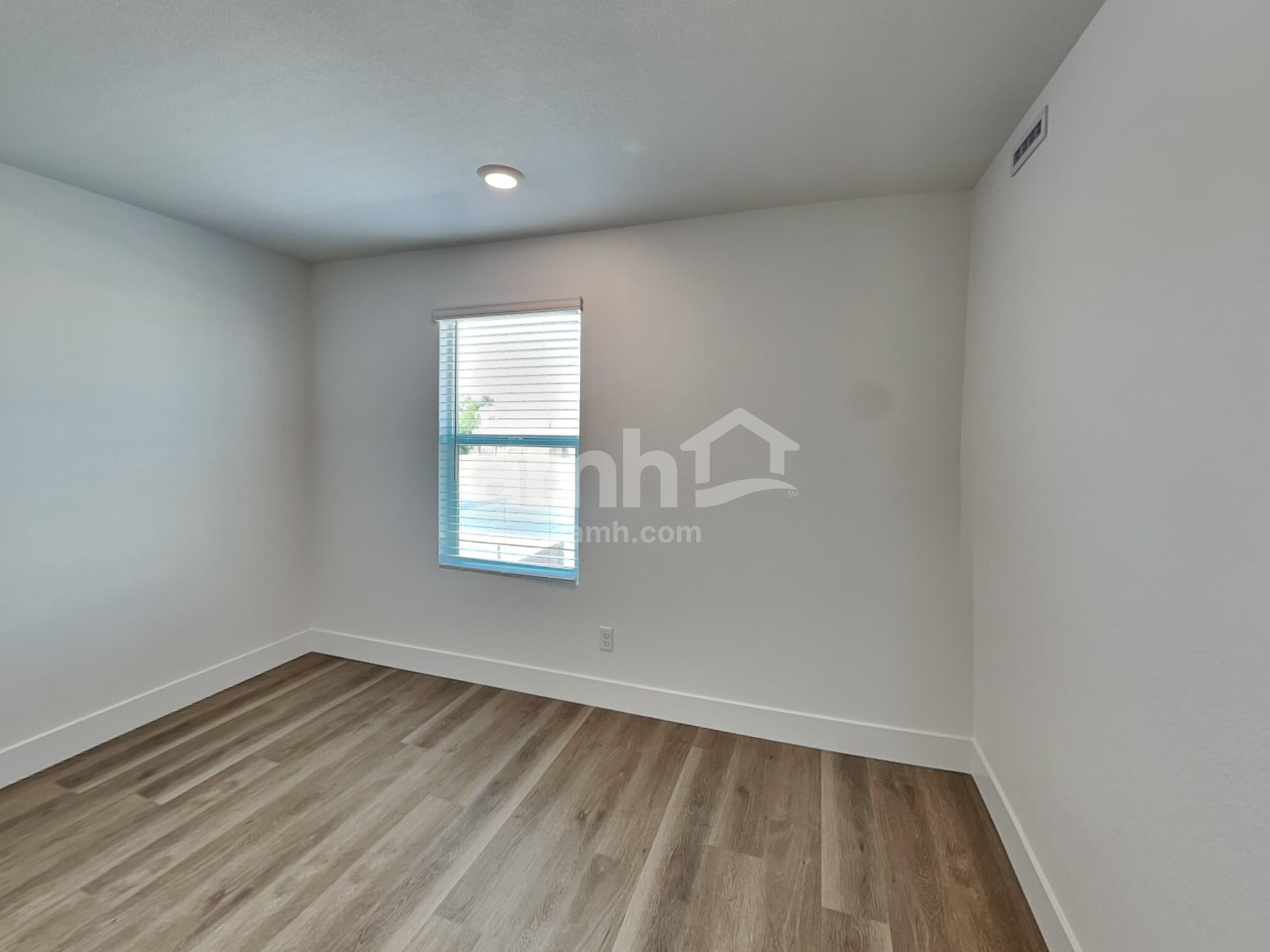 Building Photo - 9248 River Owl Ct