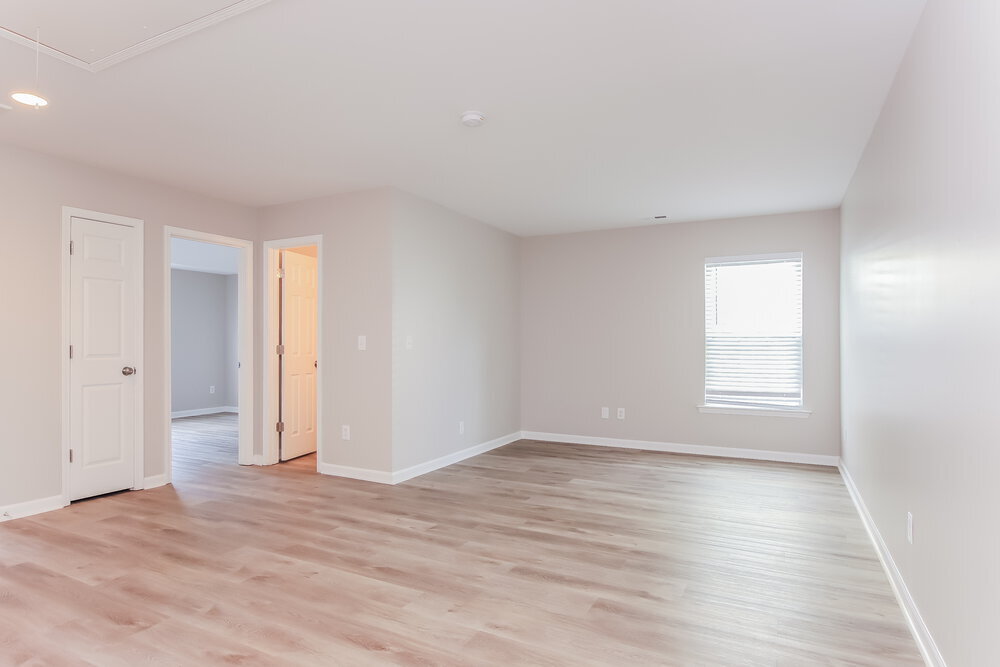 Building Photo - 1549 Pebble Ridge Dr