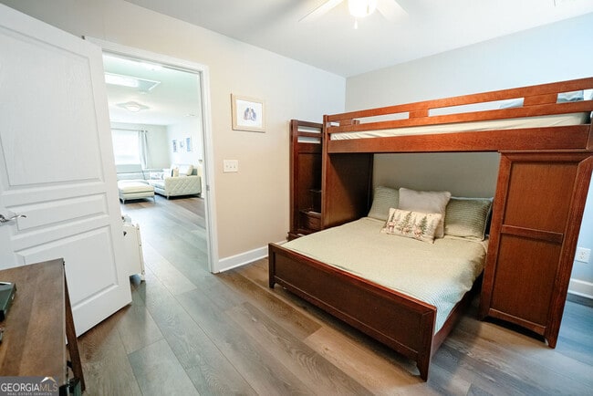 Building Photo - 107 Fairgate Dr