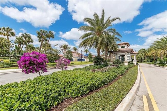 Building Photo - 11351 SW 15th St