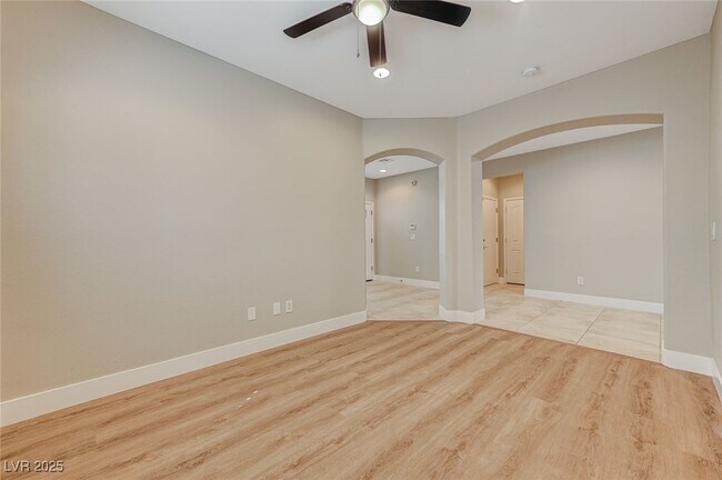 Building Photo - 4437 Verdiccio Ave