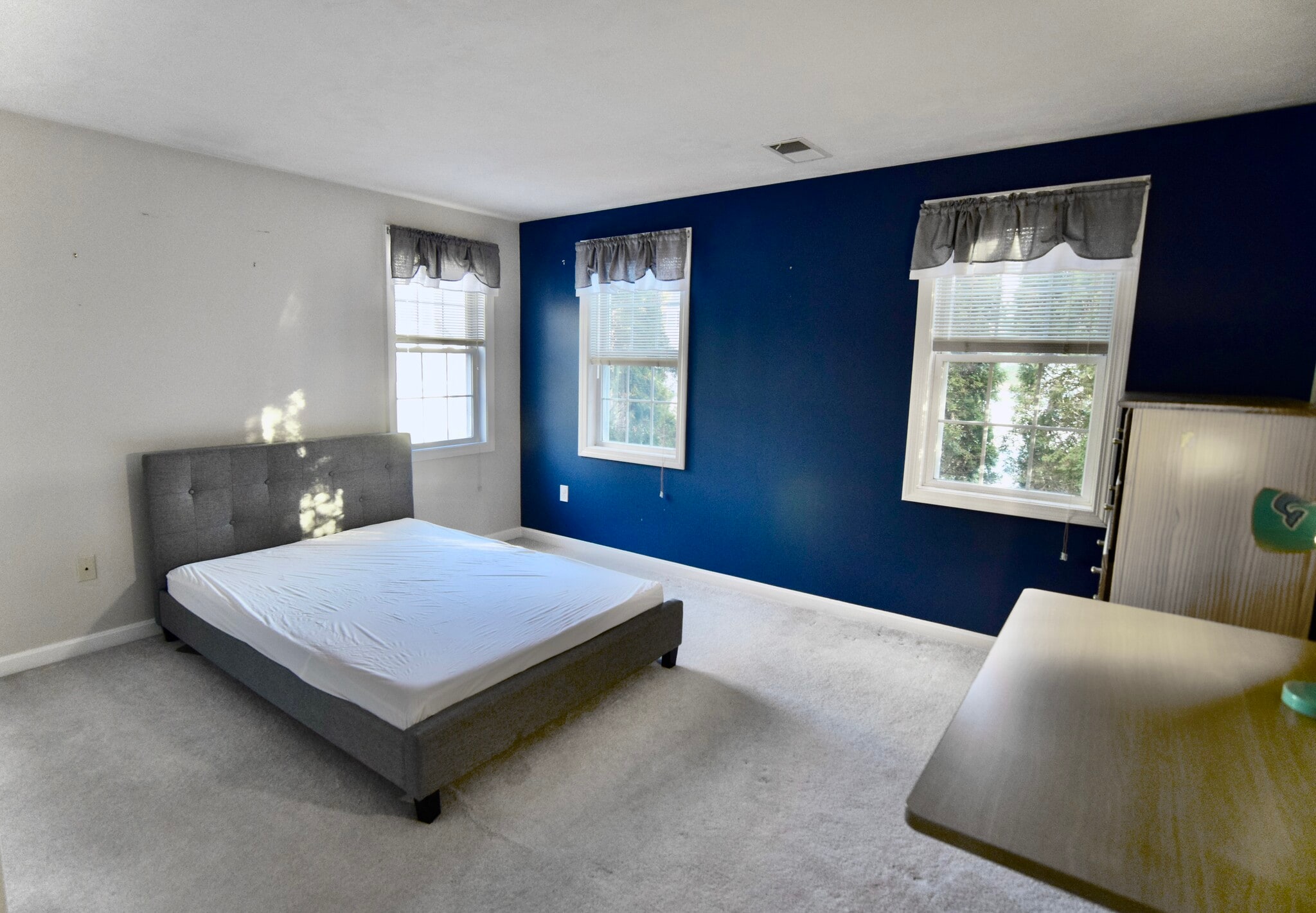 Building Photo - 172 Edgehill Rd