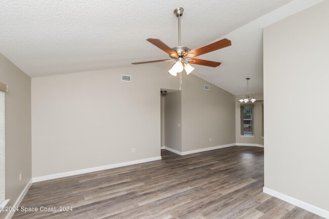 Building Photo - 2059 Allegheny Cir