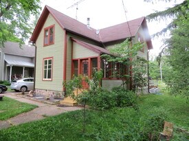 Building Photo - 336 Lincoln St